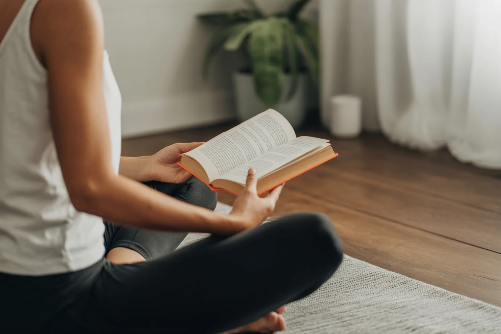 Meditación profunda trascendiendo las gunas