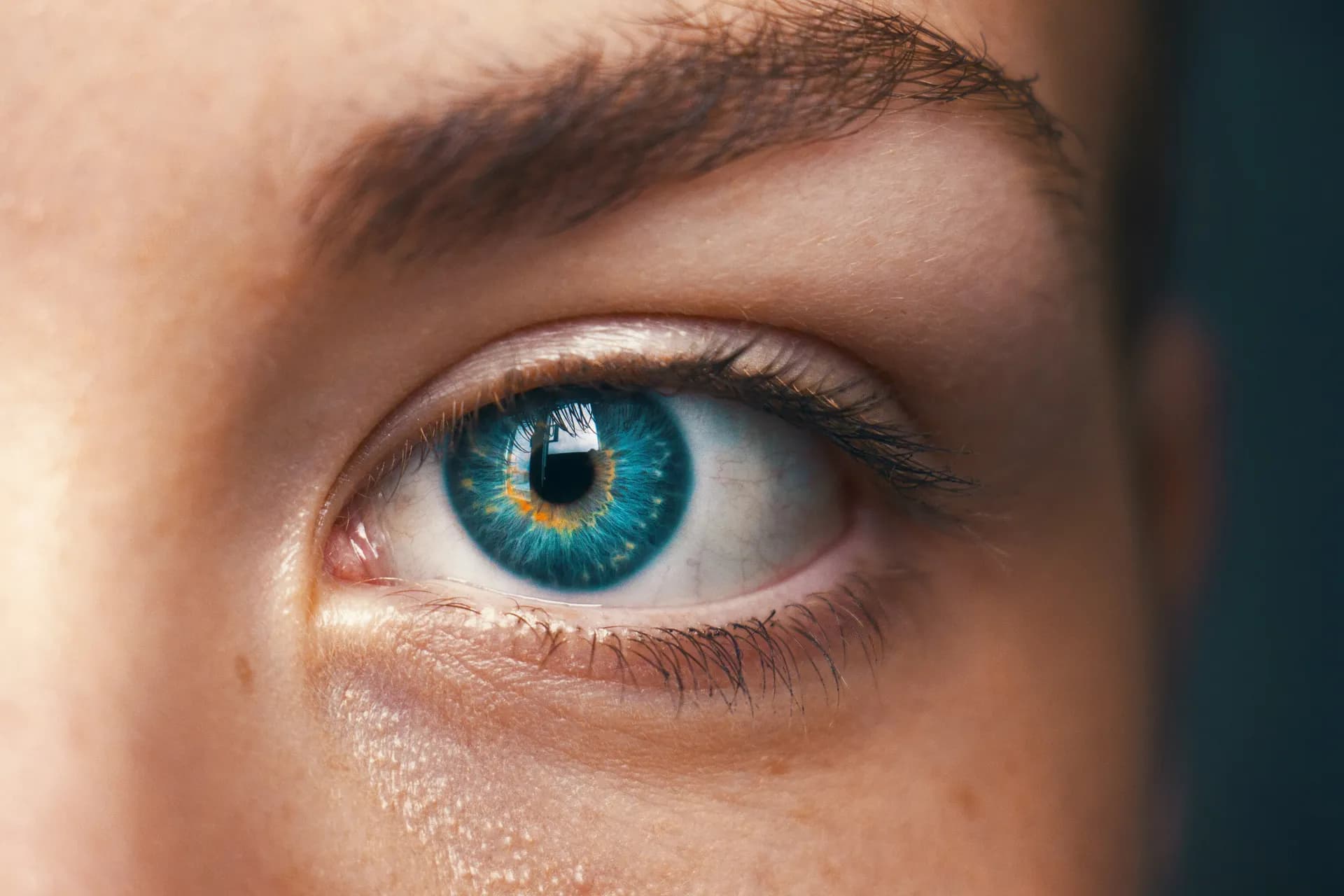 Imagen de un bonito ojo azul