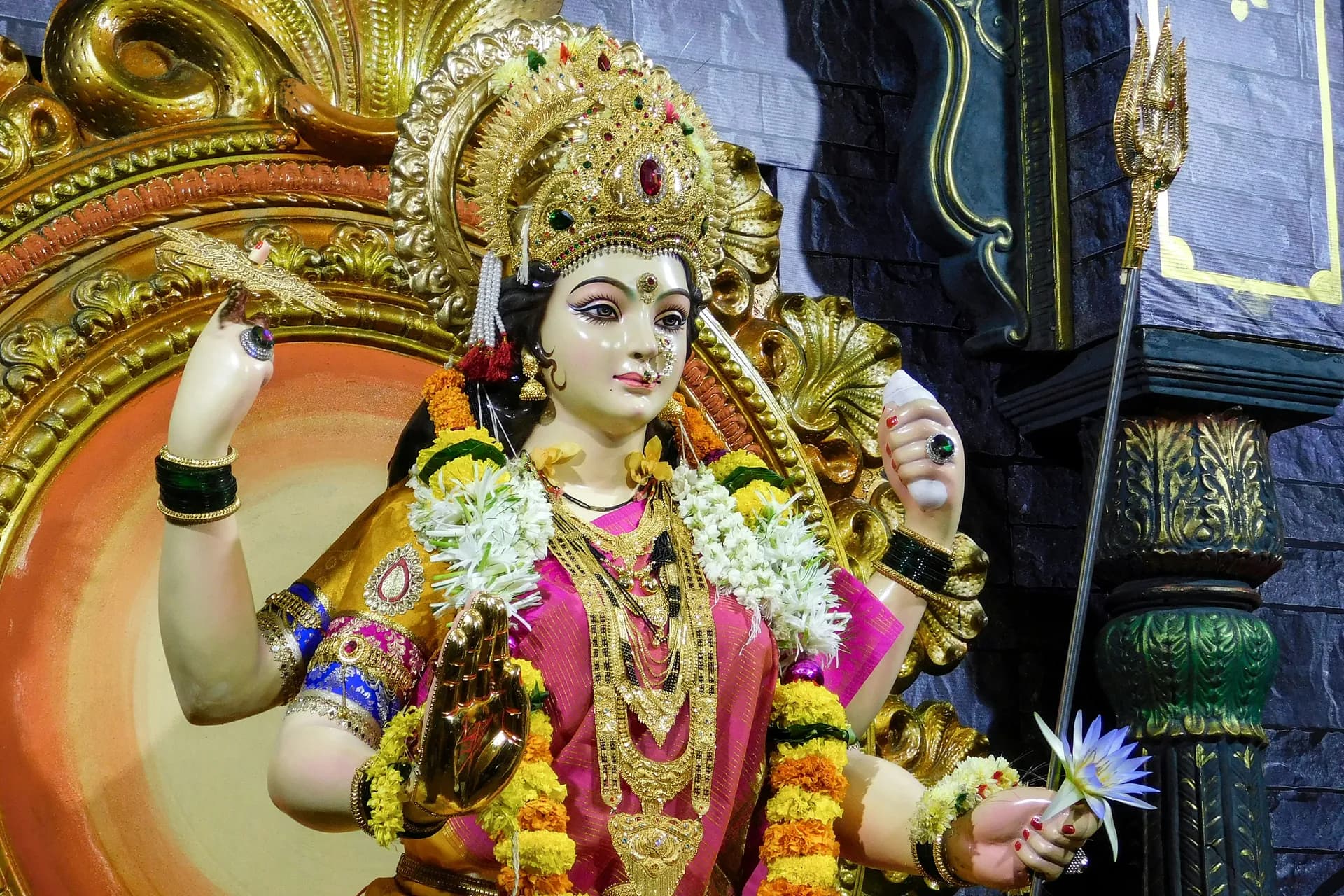 Estatua de la diosa Durga